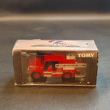 타카라토미 토미카 리미티드 이스즈 펌프 소방차 0077