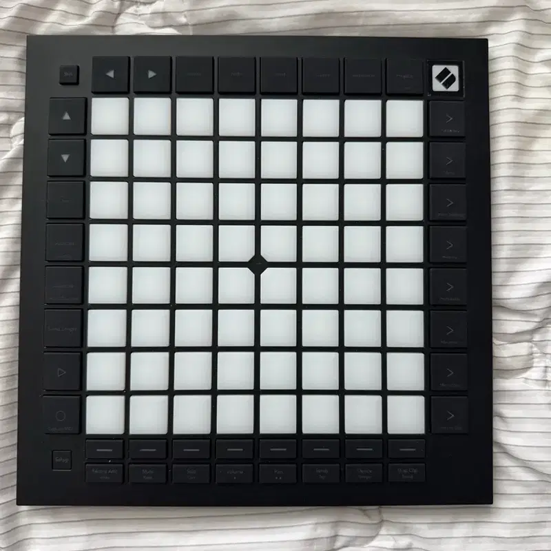 노베이션 런치패드 mk3 pro