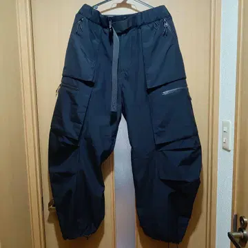 CLESSTE CITY MILITARY CURVE PANTS