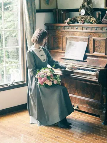 [ S 사이즈 ] Maison de FLEUR 카논 레트로 원피스