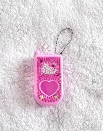 산리오 헬로키티 폴더폰 소품함 스트랩 핑크