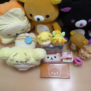 리락쿠마 봉제 인형과 잡화 세트