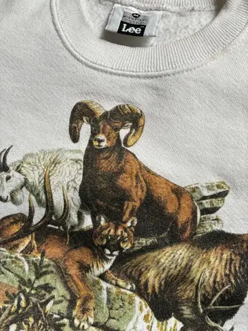 90년대 USA제 애니멀 프린트 맨투맨 화이트 Lee