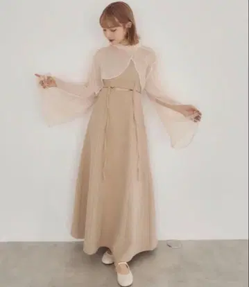 아리스 콜라보 콜라보 시어 블라우스 원피스 세트 멜로우 네온 S 사이즈