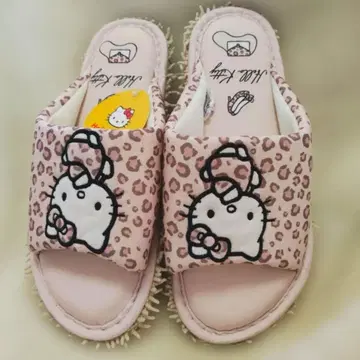 헬로키티 레오파드 무늬 룸슈즈 슬리퍼 (모프 포함) 산리오