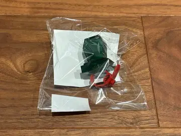 계속 한밤중이면 좋을 텐데. 좀비 크라잉 챰 링 라이트 다크 그린