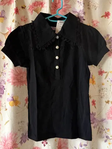 TRALALA 블랙 레이스 반팔 셔츠 미사용 새상품