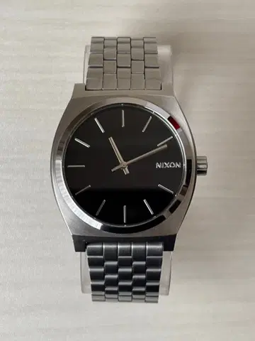 NIXON THE TIME TELLER