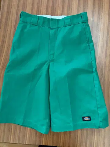 컨디션 최상! Dickies KG 켈리 그린 숏팬츠 디키즈