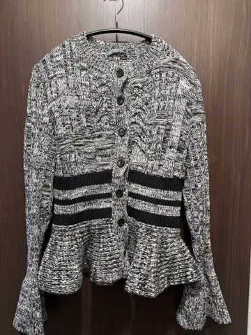 ALEXANDER MCQUEEN 니트 가디건