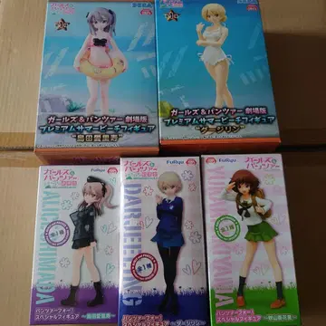 걸즈 & 판처 프리미엄 피규어 세트