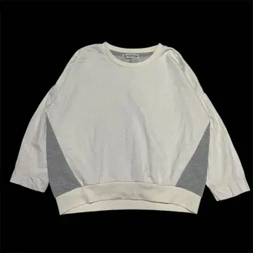 BEAMS HEART 7부 소매 소재 절개 맨투맨 빔즈하트