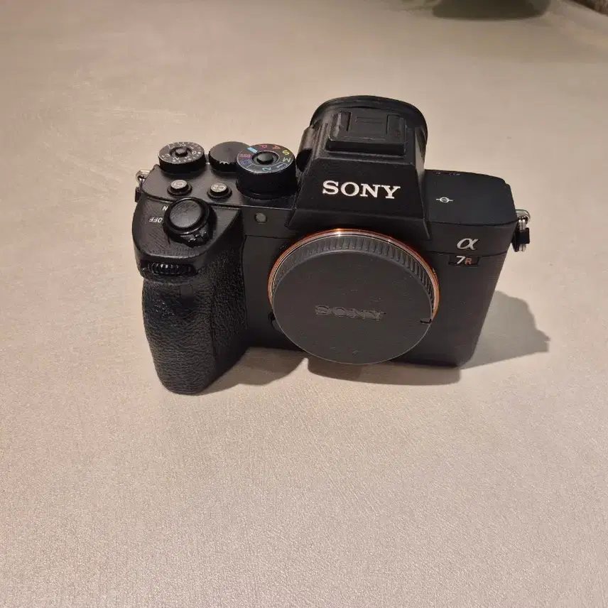 소니 풀바디 미러리스 A7R4 카메라 싸게판매!!