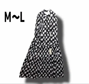 모노톤의 손해 없는 원피스