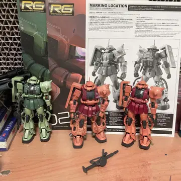 RG 1/144 고기동형 자크 II 팀 몬스트루 커스텀/양산형/샤아 3체