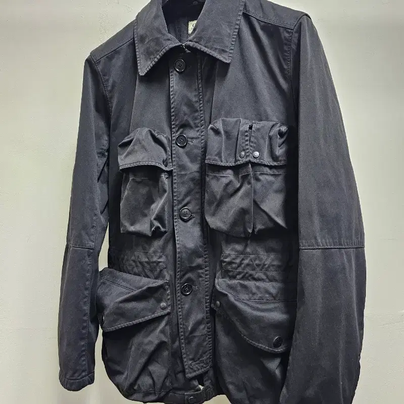 CP컴퍼니 탄창 포켓 자켓