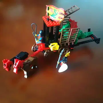 LEGO 6056 [드래곤 카트 (Dragon Wagon)]