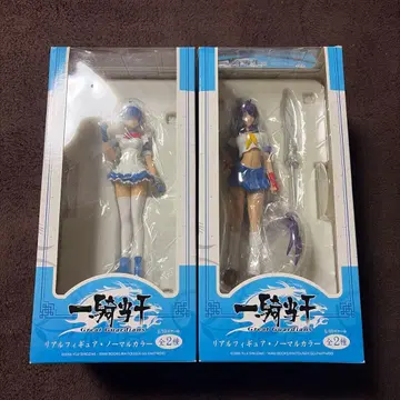 미개봉 일기당천 여몽+관우 피규어 2체 세트