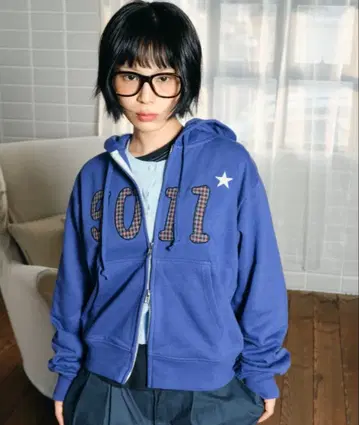 common gull products. NO 9011 zip hoodie