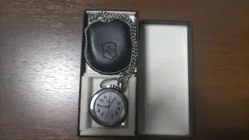 VICTORINOX 회중시계 스위스 아미 상자 케이스 포함