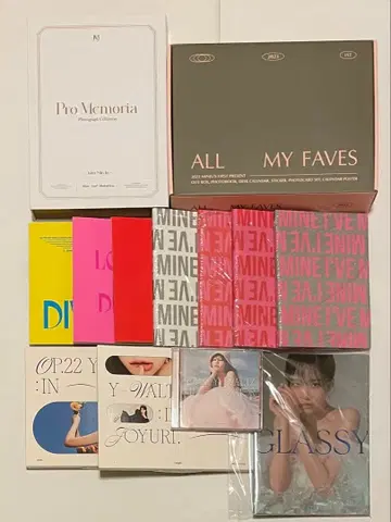 IZ*ONE IVE 유리 민주 시그 시즌 그리팅 앨범 세트