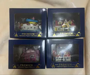 디즈니 리조트 프리미엄 미니어처 피규어 컬렉션 4개 세트