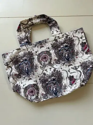 히구치 유코 보리스 잡화점 토트백 짐승의 연회