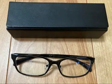 [ 새상품급 ] JINS 검은색 테두리 안경 JINS 안경 케이스 포함