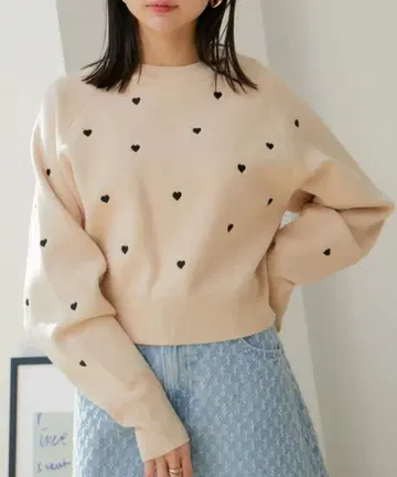 vis 하트 자수 니트 풀오버 그레이