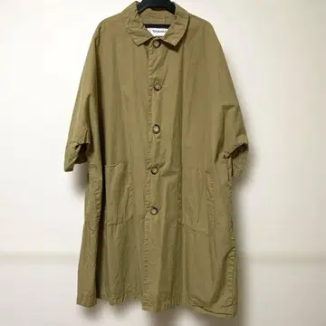 베리떼꾸르 스프링 코트