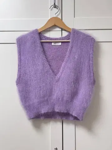 새상품급 SALON adam et rope' 모헤어 V넥 크롭 베스트 F