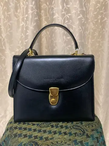 GAYMAN LINKS 블랙 가죽 핸드백 정가 12만 엔 미사용 보관품