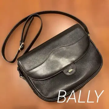 [ 컨디션 최상 ] BALLY 발리 숄더백 주름 가죽 블랙 이탈리아제