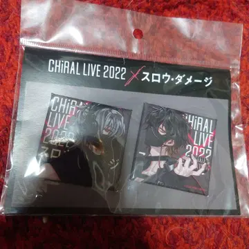 CHiRAL LIVE 2022 슬로우 데미지 캔뱃지 2개 세트