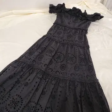 ZARA 자라 블랙 오프숄더 원피스