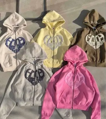 하트 로고 후드티 브라운