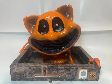 기괴하고 귀여운 동물 피규어