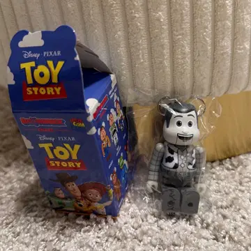 [미개봉 새상품] 베어브릭 우디 시크릿 BE@RBRICK