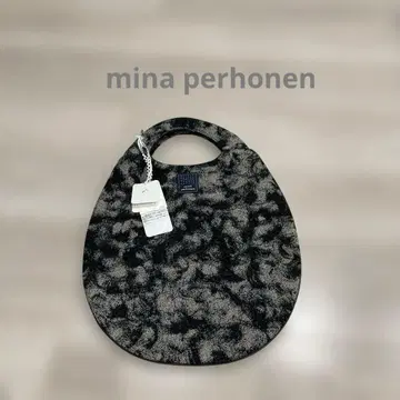 미사용 새상품 미나 페르호넨 백