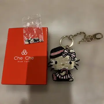 Che Che 헬로키티 키링