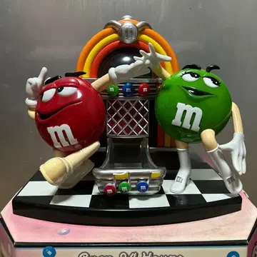 M&M's 주크박스 초콜릿 디스펜서