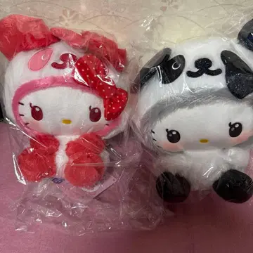 헬로키티 블랙팬더 빨간팬더 키티 2체 세트