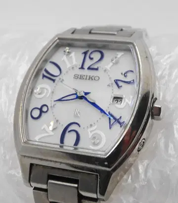 새상품급 SEIKO 루키아 전파 솔라 1B22-0BC0 손목시계 S243