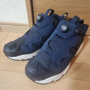 새상품급 Reebok 리복 인스타 펌프 퓨리 25.5 블랙 네이비