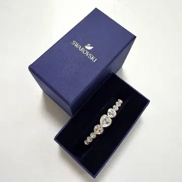 스와로브스키 하트 팔찌 뱅글 실버 정품 크리스탈