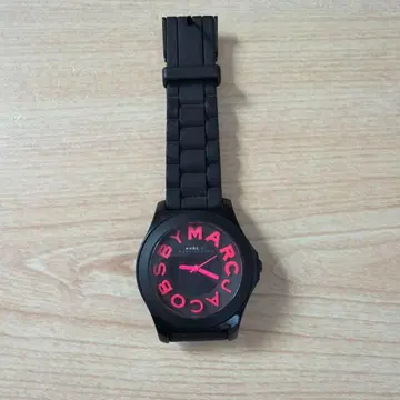 마크제이콥스 시계