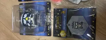 Holiday 아크릴 키링 바츠마루