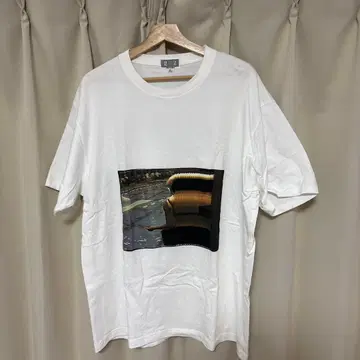 C.E CAVEMPT 티셔츠