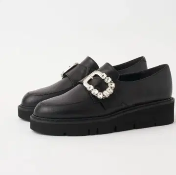 새상품 DIANA 비쥬 버클 로퍼 블랙 다이애나