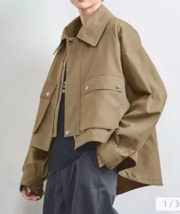 릴렉스 숏 기장 오버 사이즈 블루종